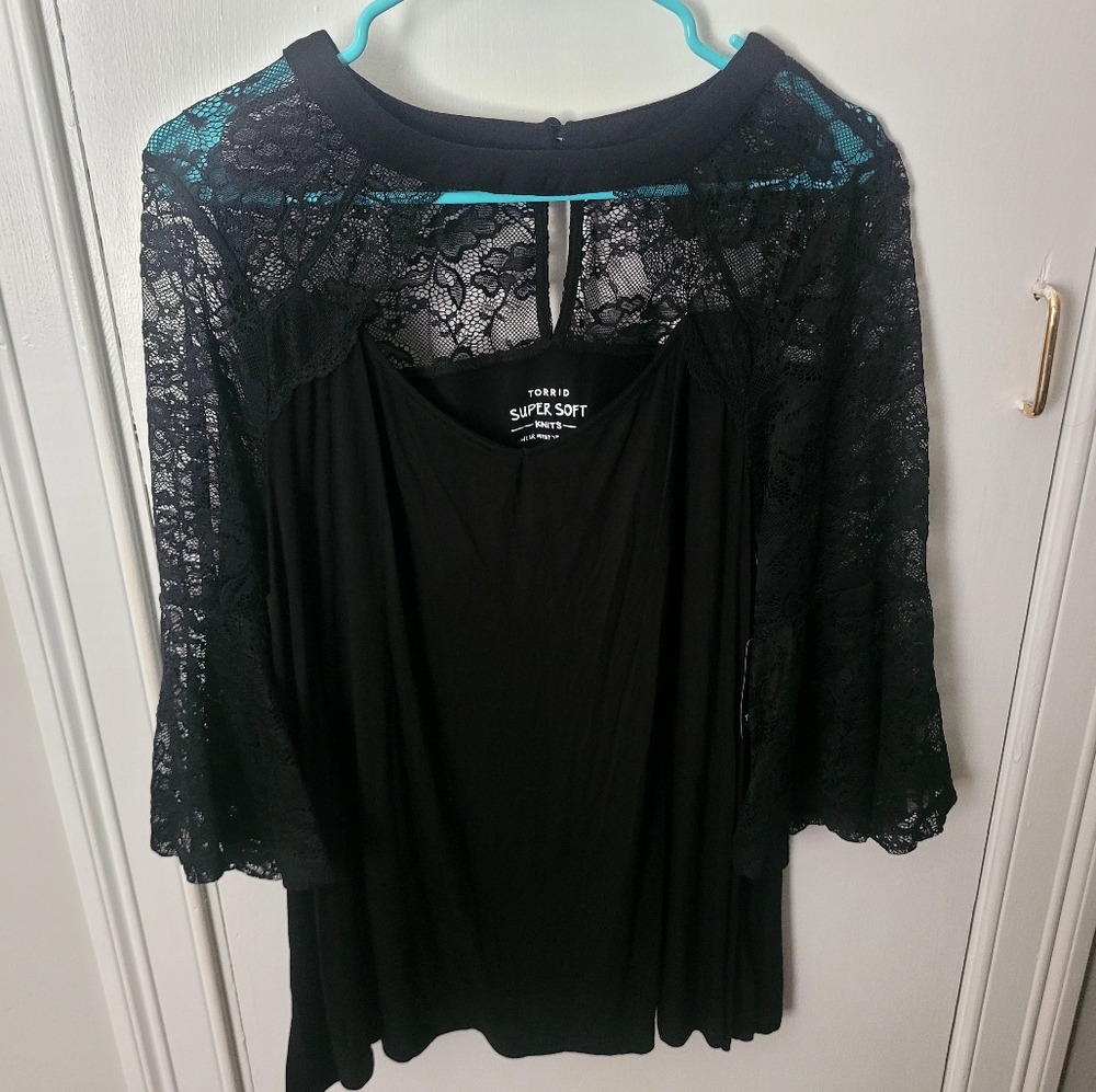 Torrid Sz1 Blouse